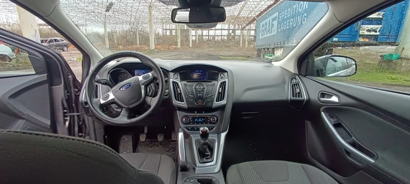 Ford Focus 1.6 TI 125к.с, снимка 8 - Автомобили и джипове - 49530719