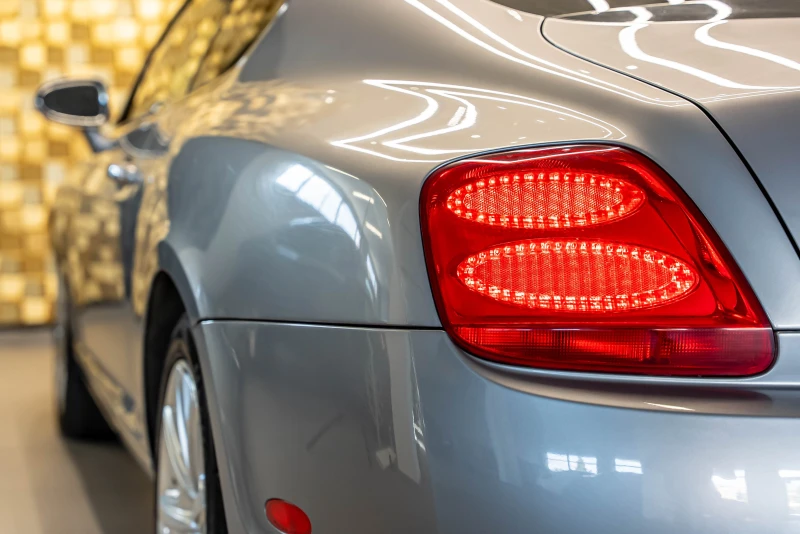 Bentley Continental gt W12 6.0L Twin-Turbo, снимка 5 - Автомобили и джипове - 51894131