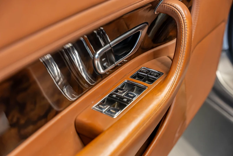 Bentley Continental gt W12 6.0L Twin-Turbo, снимка 9 - Автомобили и джипове - 51894131