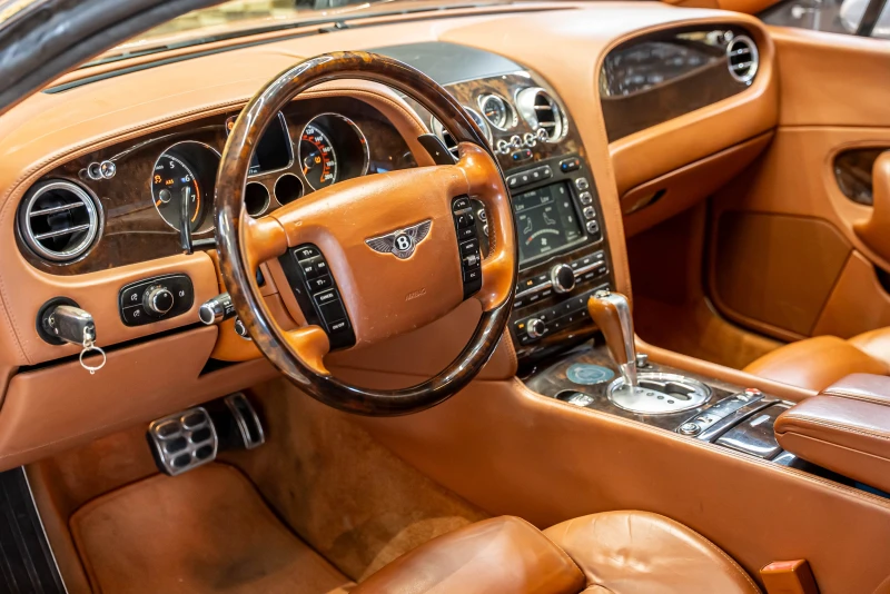 Bentley Continental gt W12 6.0L Twin-Turbo, снимка 7 - Автомобили и джипове - 51894131