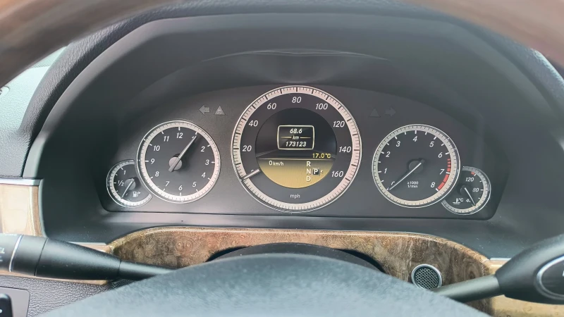 Mercedes-Benz E 350 E350-272 става на газ-КЛИП, снимка 12 - Автомобили и джипове - 52029329