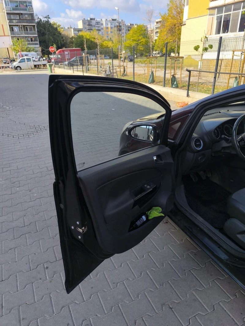 Opel Corsa, снимка 5 - Автомобили и джипове - 52462374