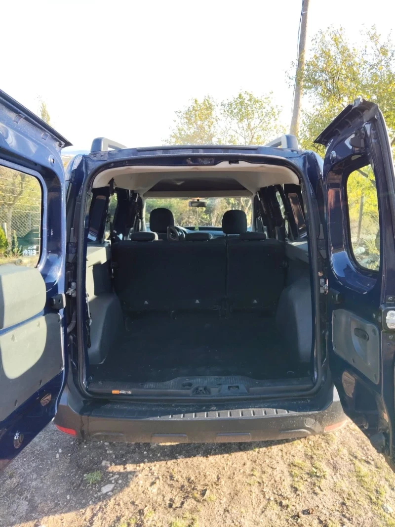 Dacia Dokker, снимка 9 - Автомобили и джипове - 52198257