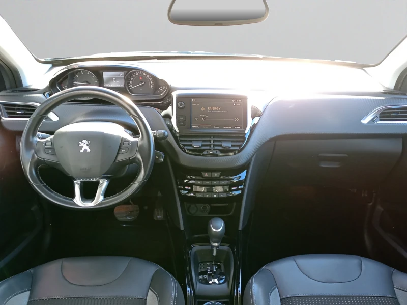 Peugeot 2008 NEW ALLURE 1.2 e-THP 110 EAT6 STT EURO6, снимка 12 - Автомобили и джипове - 52622297