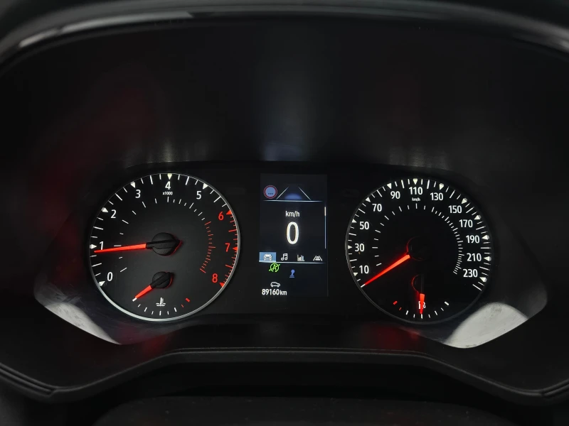 Renault Clio 1.0 Tce LPG, снимка 11 - Автомобили и джипове - 52655565