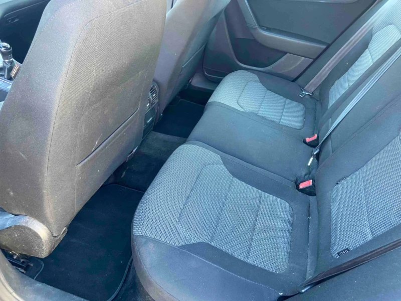 VW Passat 2.0 дизел много екстри , снимка 7 - Автомобили и джипове - 52806324