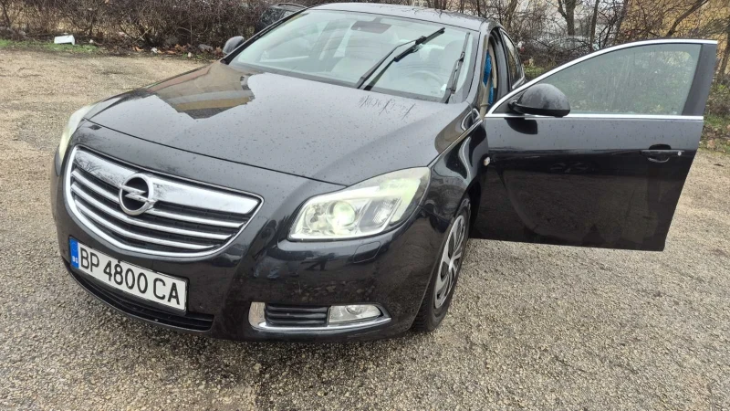 Opel Insignia Limuzine 1.8 gaz, снимка 3 - Автомобили и джипове - 53021204