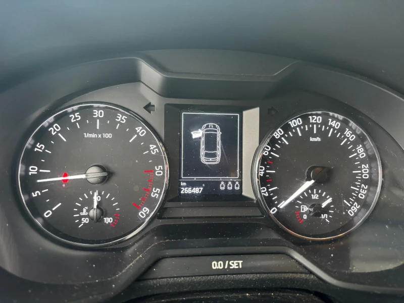 Skoda Octavia НОВ ВНОС, снимка 13 - Автомобили и джипове - 53305069