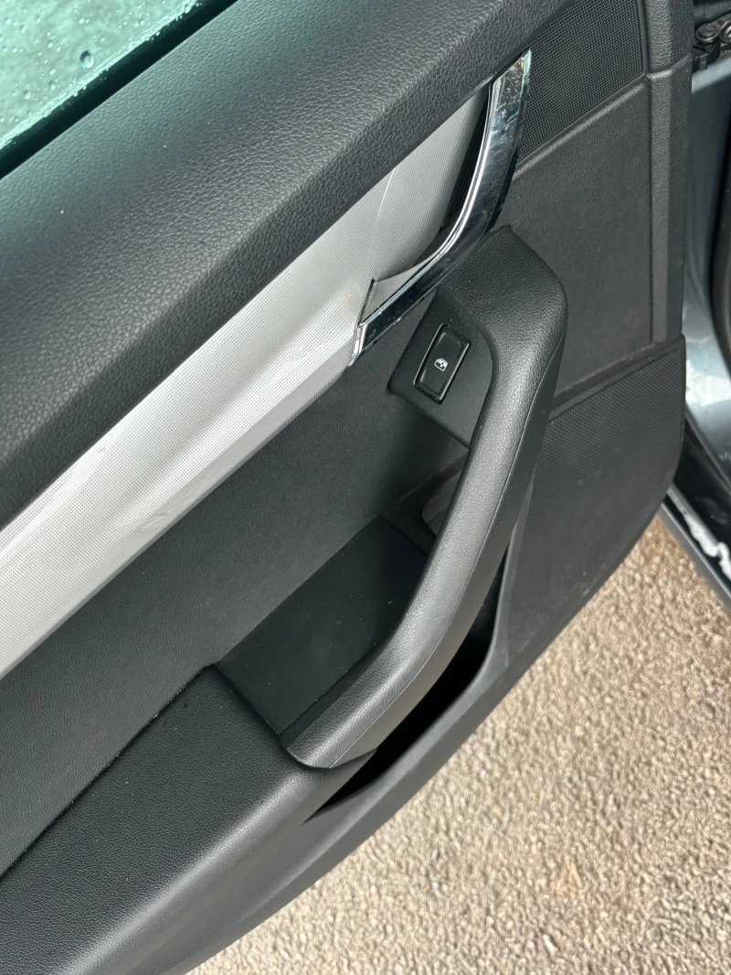 Skoda Octavia НОВ ВНОС, снимка 5 - Автомобили и джипове - 53305069