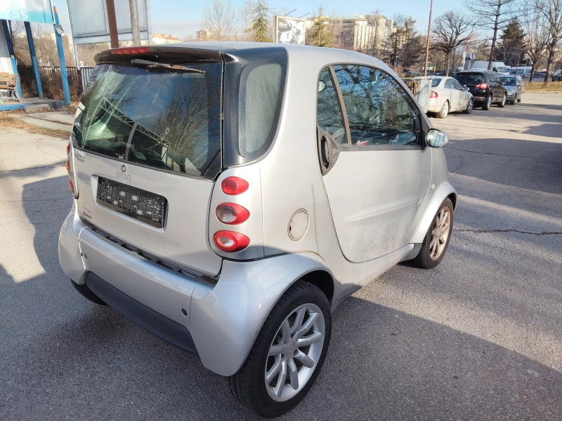 Smart Fortwo 0, 7i 61ps AUTOMATIC, снимка 4 - Автомобили и джипове - 53498611