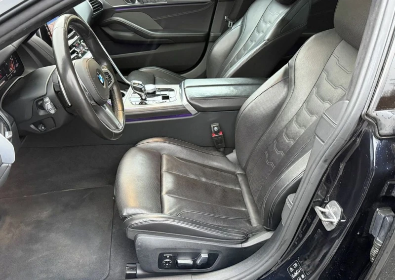 BMW 850 i xDrive M-Sport, снимка 6 - Автомобили и джипове - 53519310