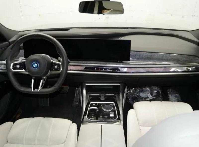 BMW 750 e xDrive M Package Plug-in Hybrid Гаранционен, снимка 6 - Автомобили и джипове - 55447914