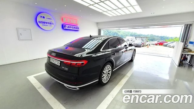 Audi A8, снимка 7 - Автомобили и джипове - 56081528