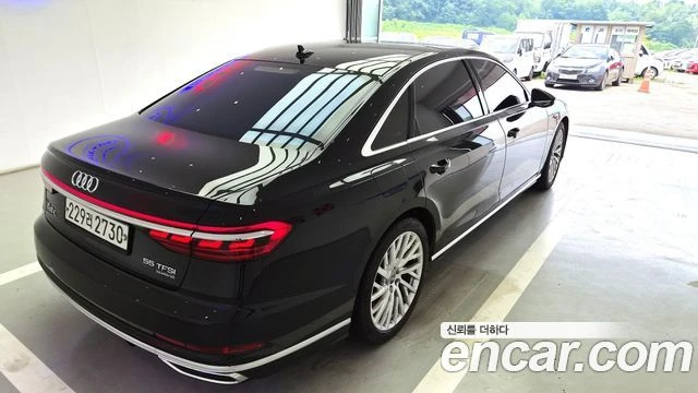 Audi A8, снимка 13 - Автомобили и джипове - 56081528