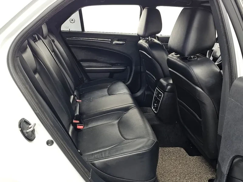 Chrysler 300c 3.6 - ���� 30% ����� | Mobile.bg � ����������� 12