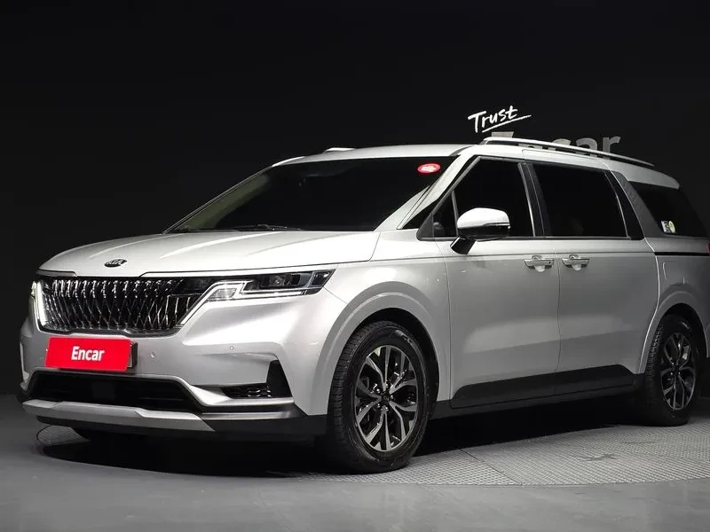 Kia Carnival Diesel 9-Seater Prestige