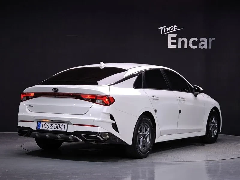 Kia K5 2.0 Lpi Standard, снимка 5 - Автомобили и джипове - 56657711