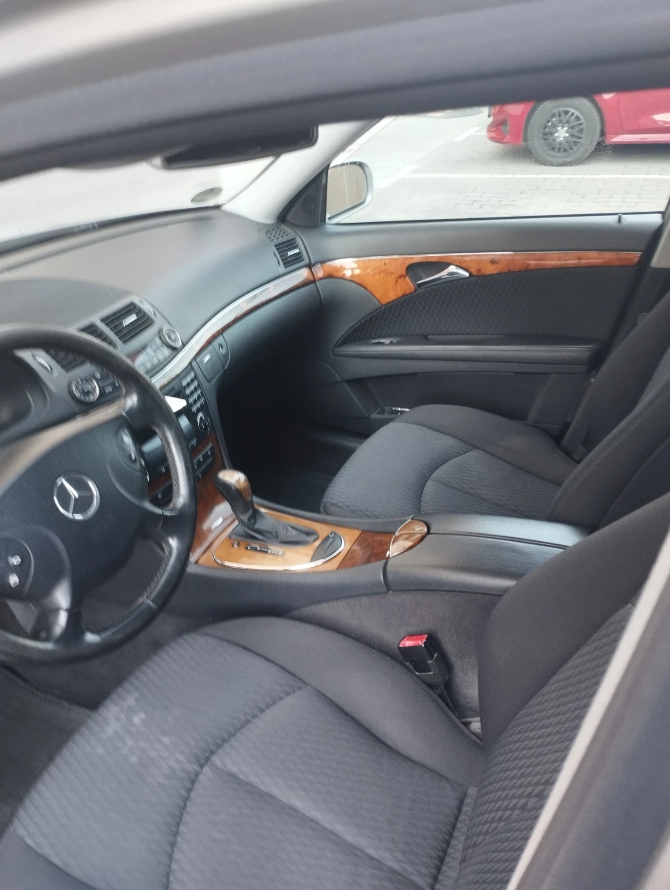 Mercedes-Benz E 280  - изображение 4