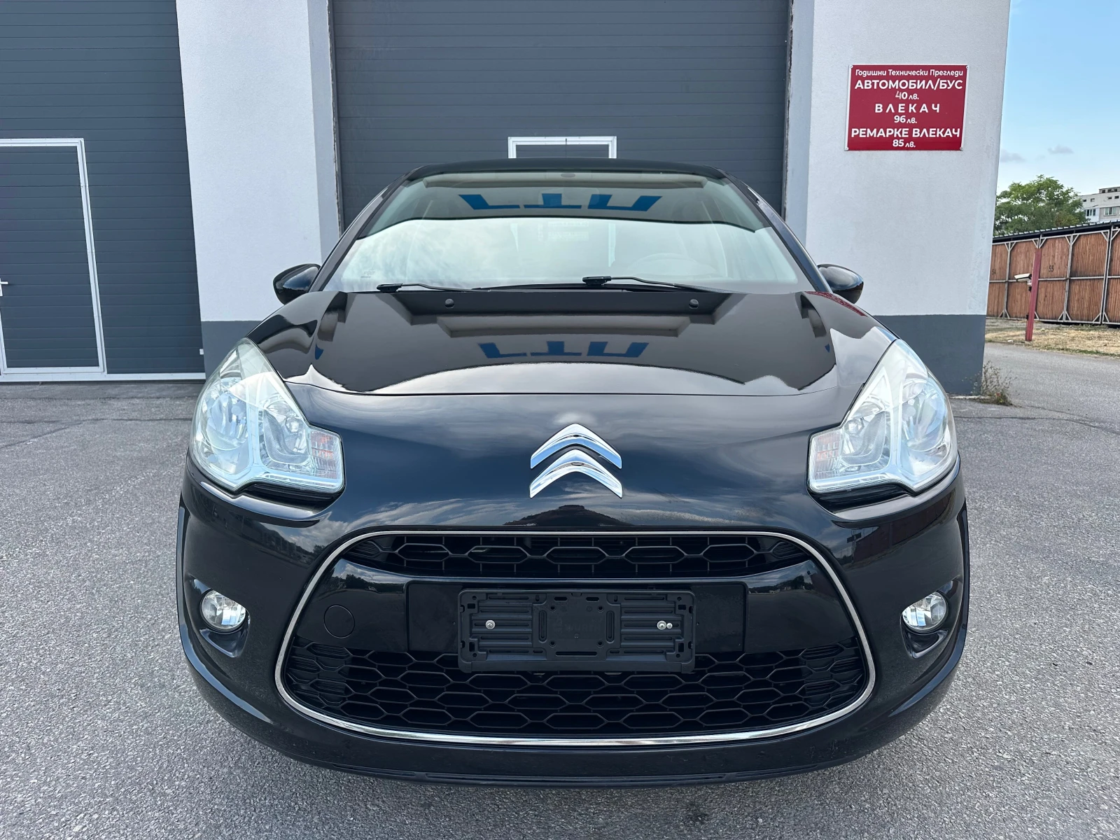 Citroen C3 1.4HDI Exclusive Design Италия - изображение 2