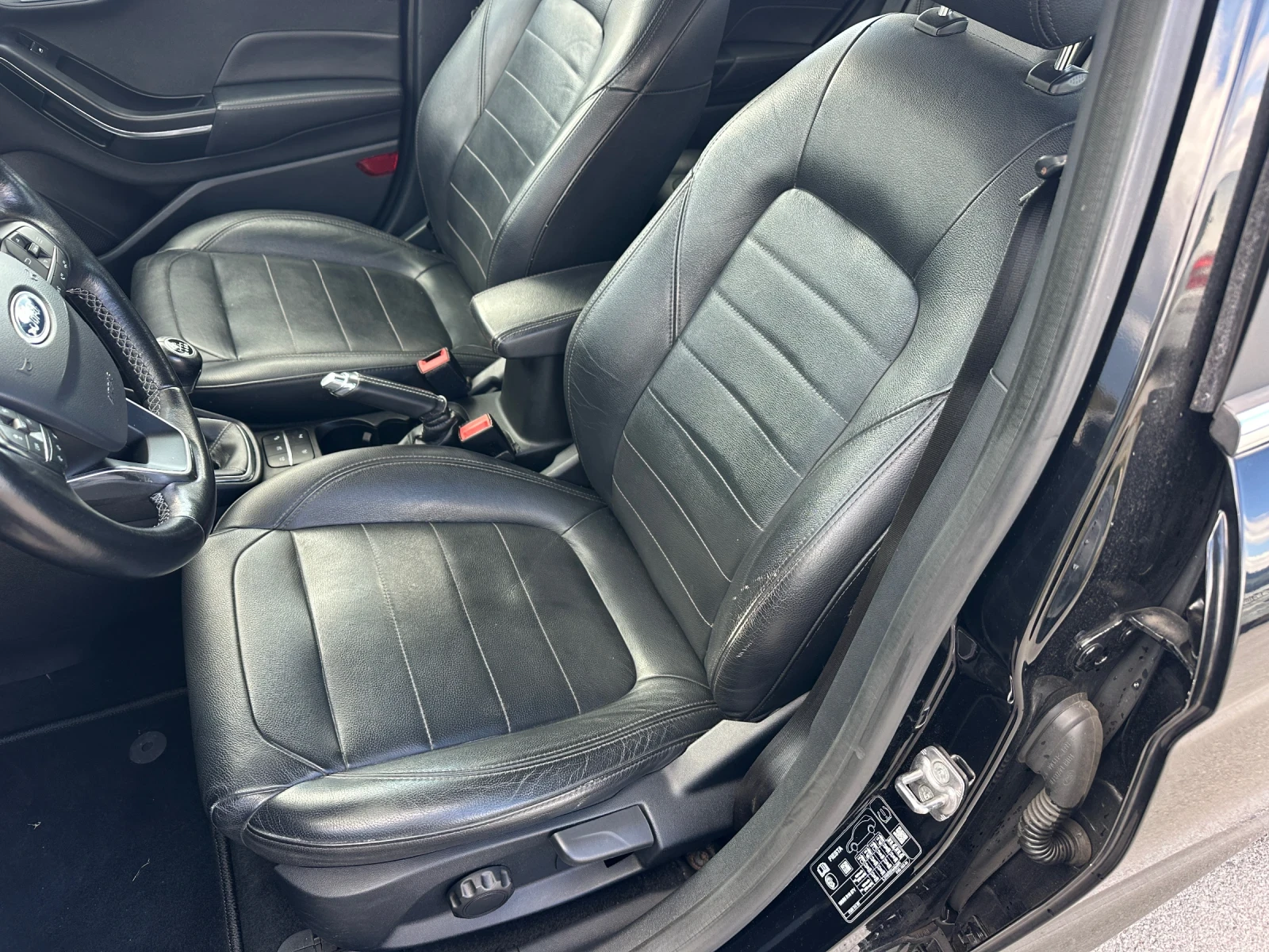 Ford Fiesta 1.5 TDCI - изображение 9