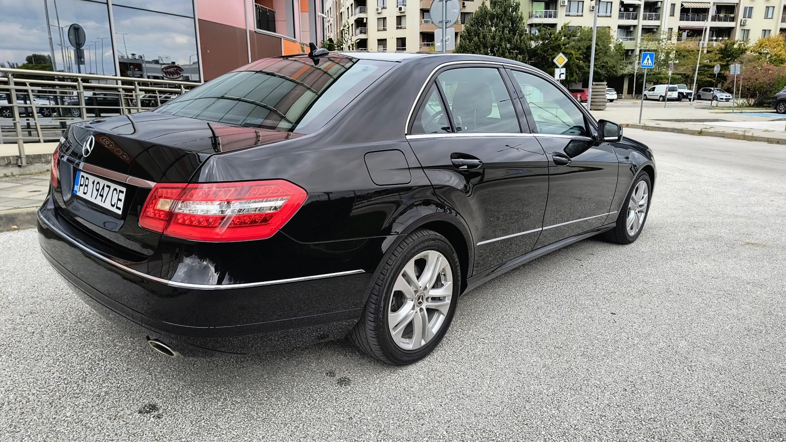 Mercedes-Benz E 350 E350-272 става на газ-КЛИП - изображение 4
