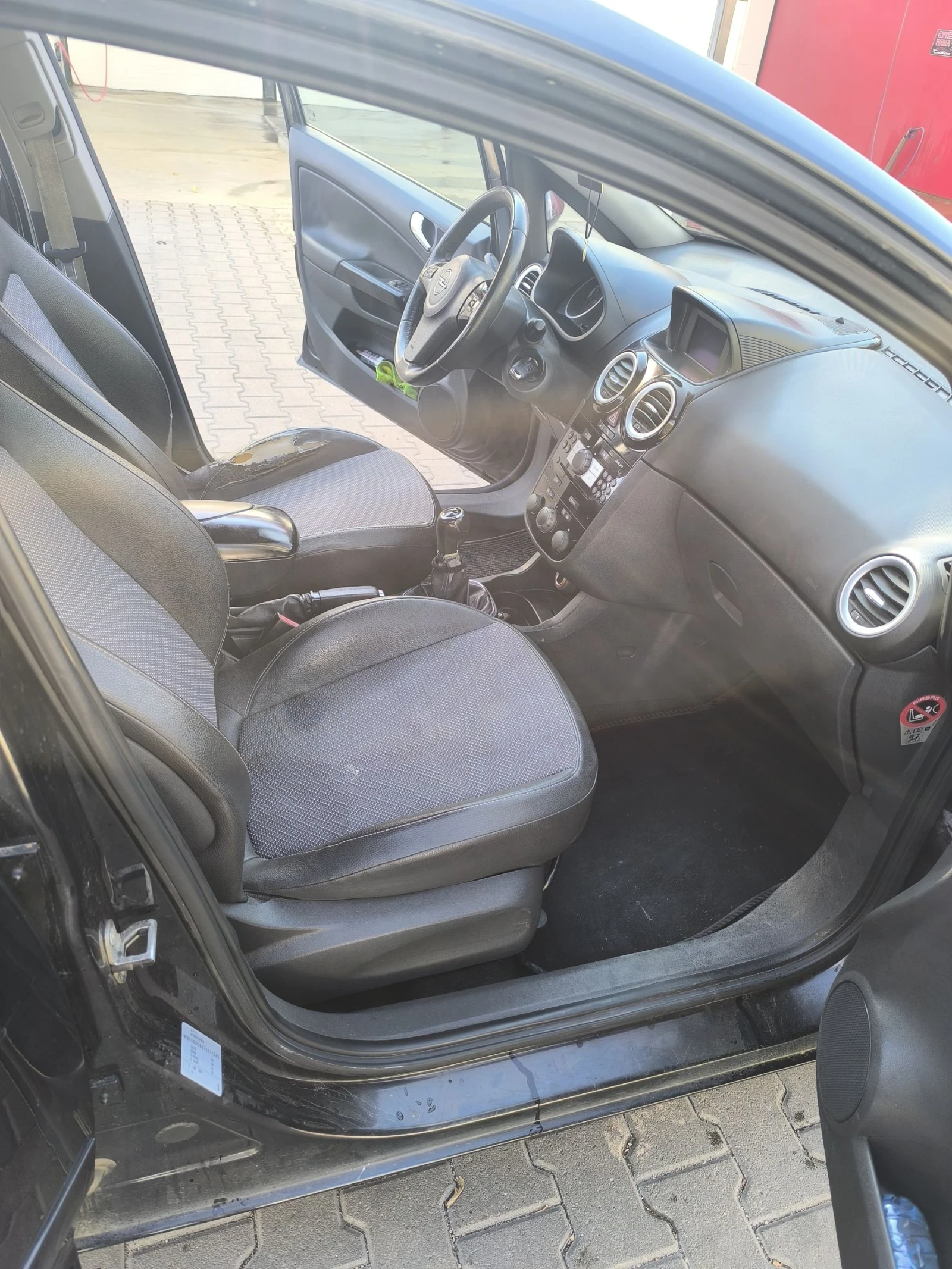 Opel Corsa  - изображение 8