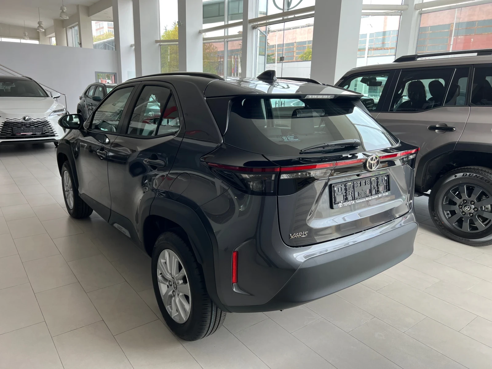 Toyota Yaris Cross Fancy - изображение 6