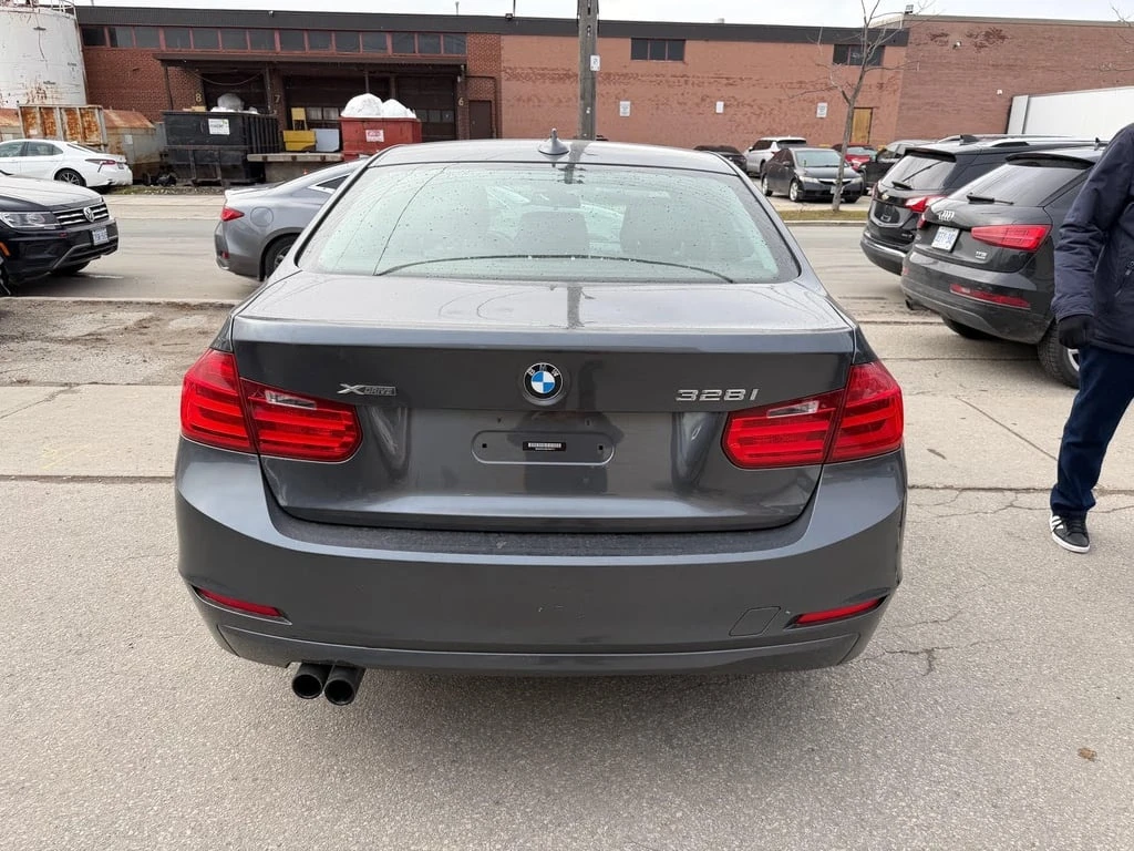 BMW 328 * 328i xDrive * CARFAX * БЕЗ ПЪРВОНАЧАЛНА ВНОСКА - изображение 4