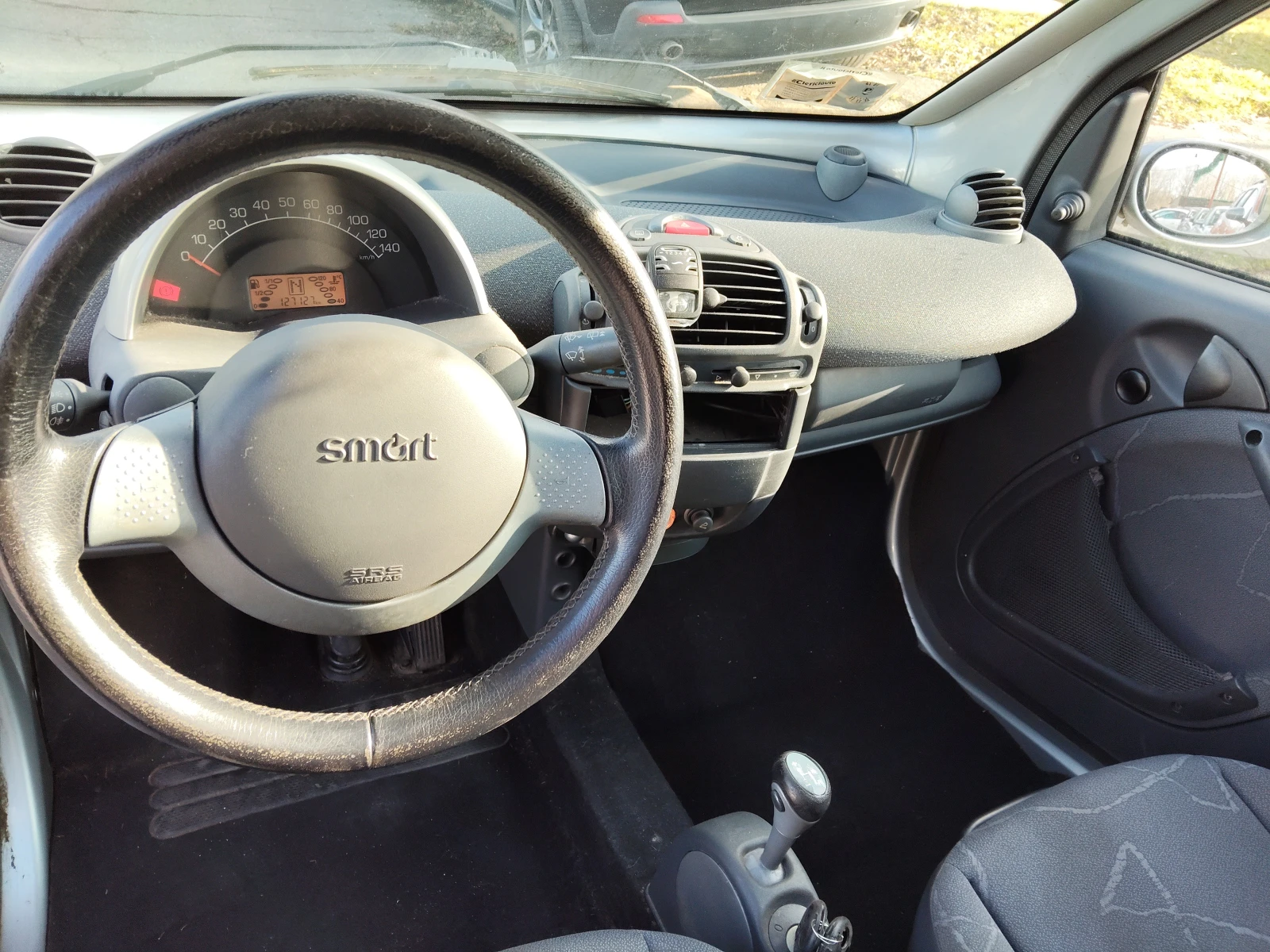 Smart Fortwo 0, 7i 61ps AUTOMATIC - изображение 5