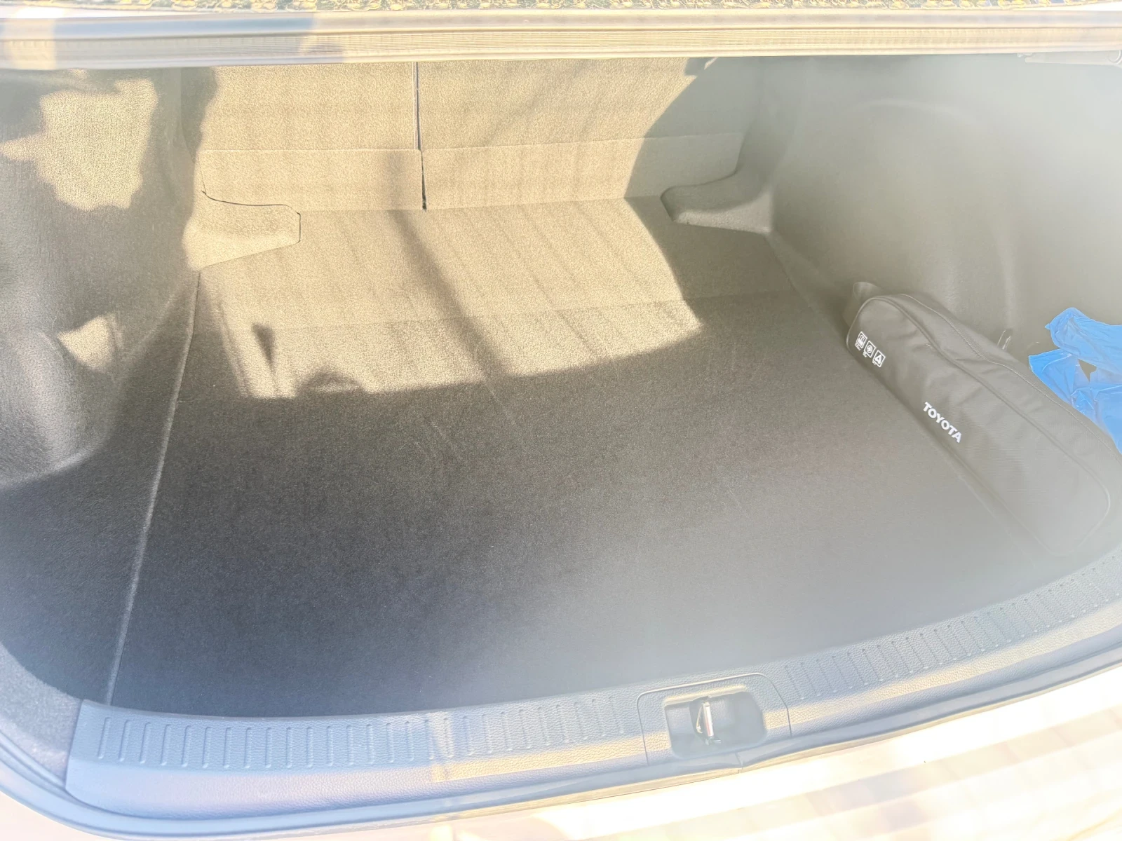 Toyota Corolla SD Hybrid 1.8 Executive | Mobile.bg � ����������� 10