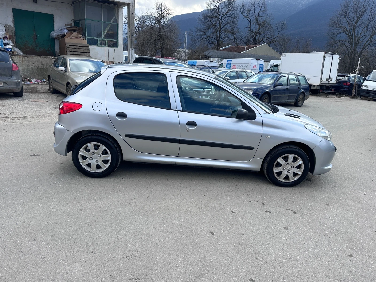 Peugeot 206 PLUS - 1.2i - ������ ��������� | Mobile.bg � ����������� 4