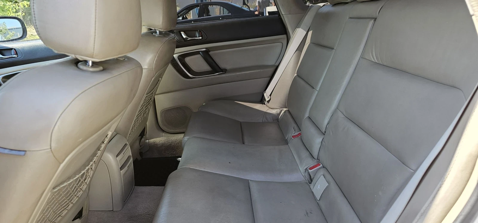 Subaru Outback, снимка 11 - Автомобили и джипове - 53790962