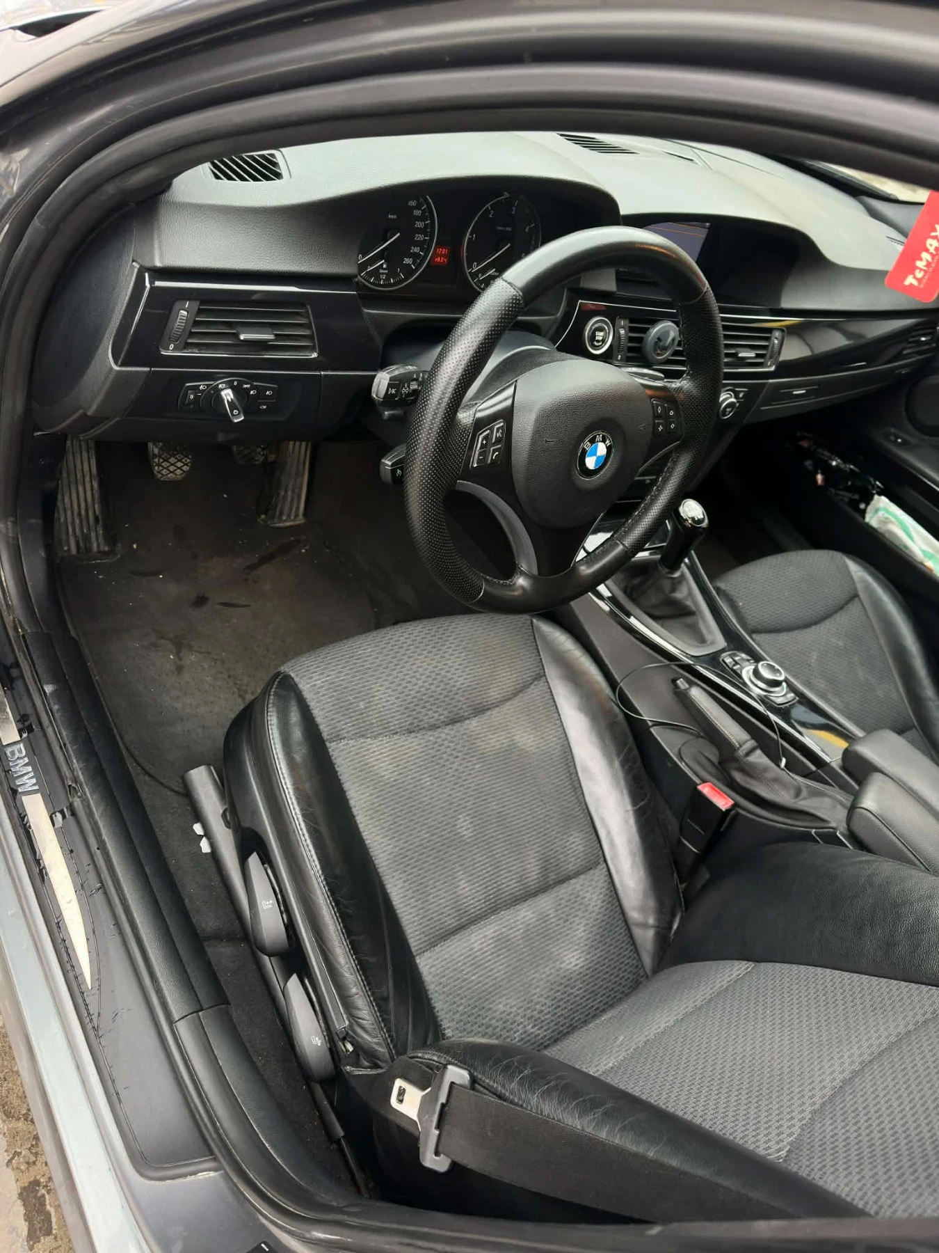 BMW 320, снимка 8 - Автомобили и джипове - 53938920