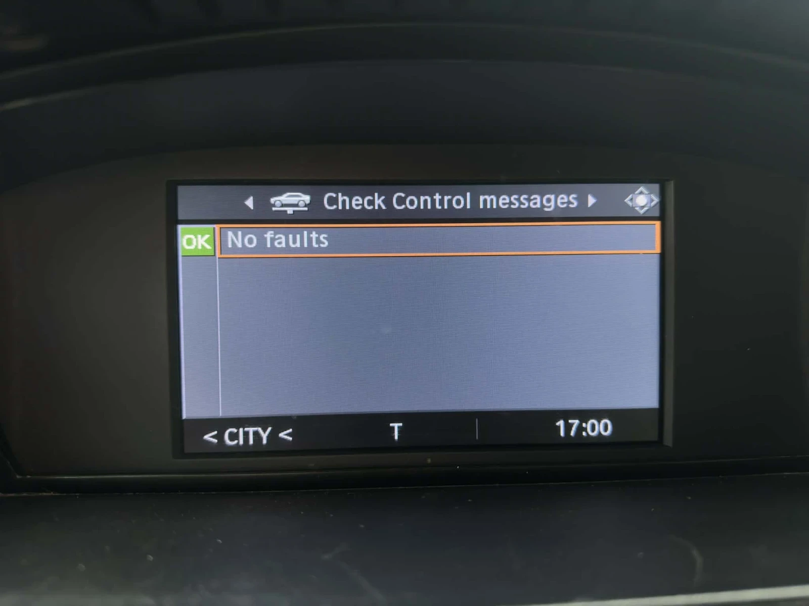 BMW 320, снимка 15 - Автомобили и джипове - 53938920