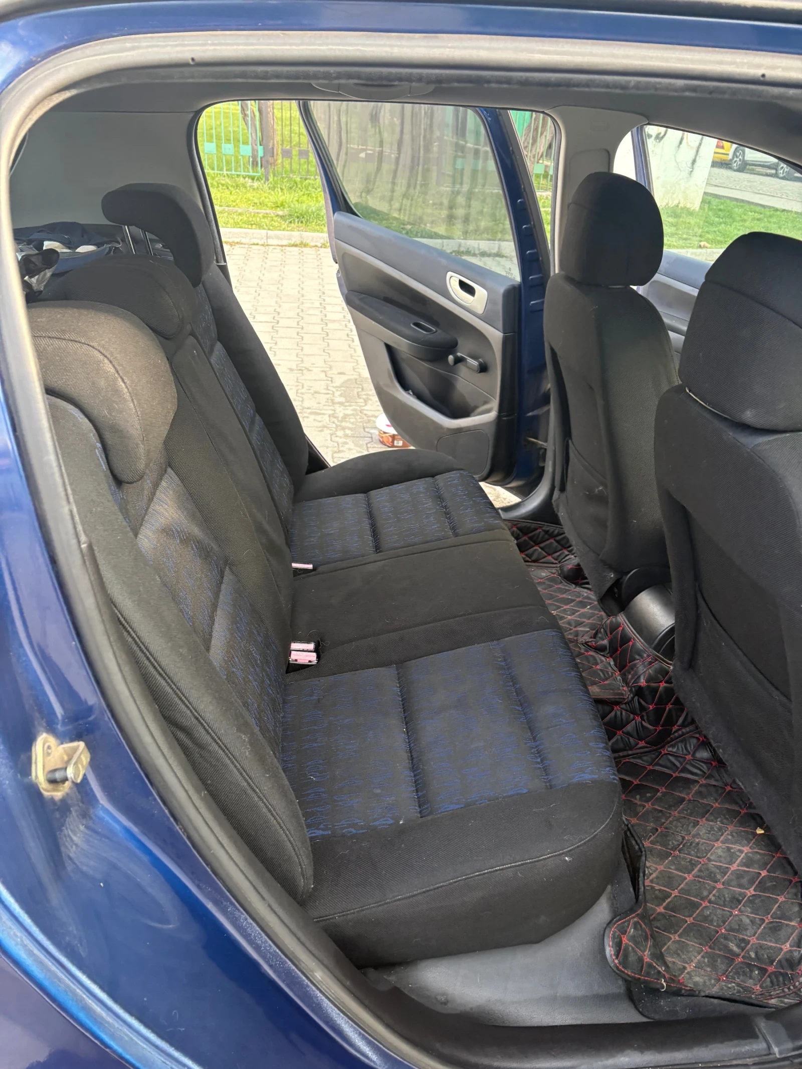 Peugeot 307 Хечбек, снимка 12 - Автомобили и джипове - 53980102