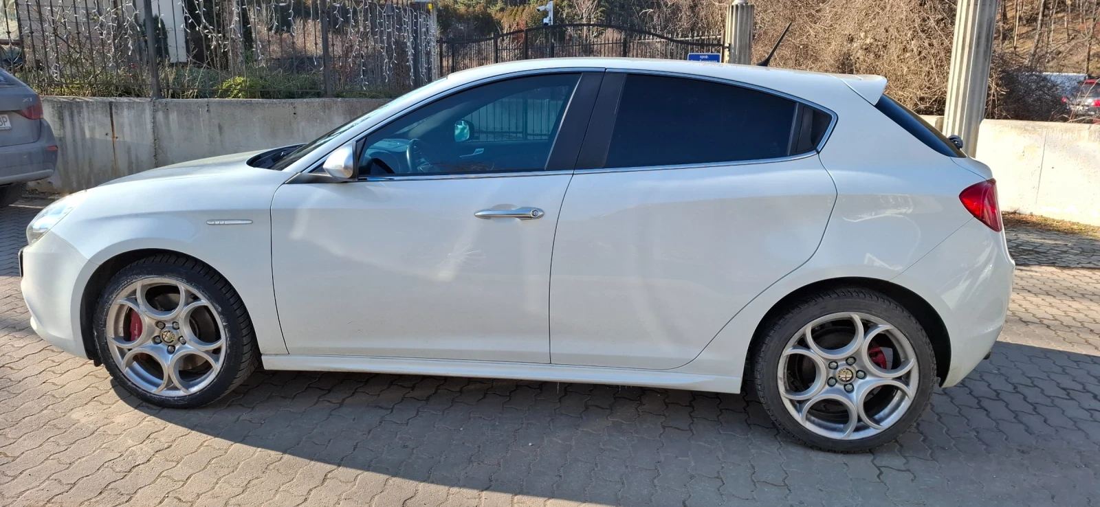Alfa Romeo Giulietta, снимка 4 - Автомобили и джипове - 54147597