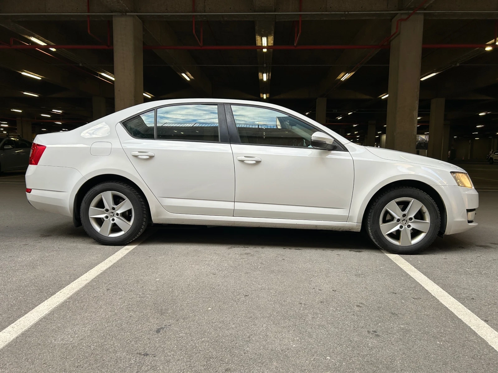 Skoda Octavia 1.4 TSI , снимка 4 - Автомобили и джипове - 54297954