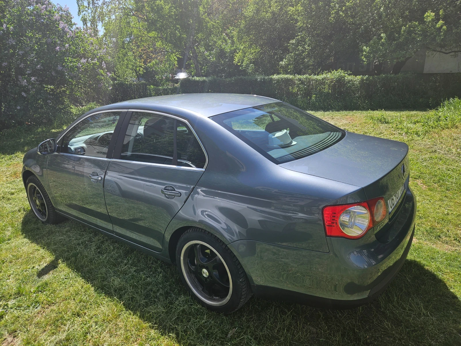 VW Jetta, снимка 2 - Автомобили и джипове - 54331037