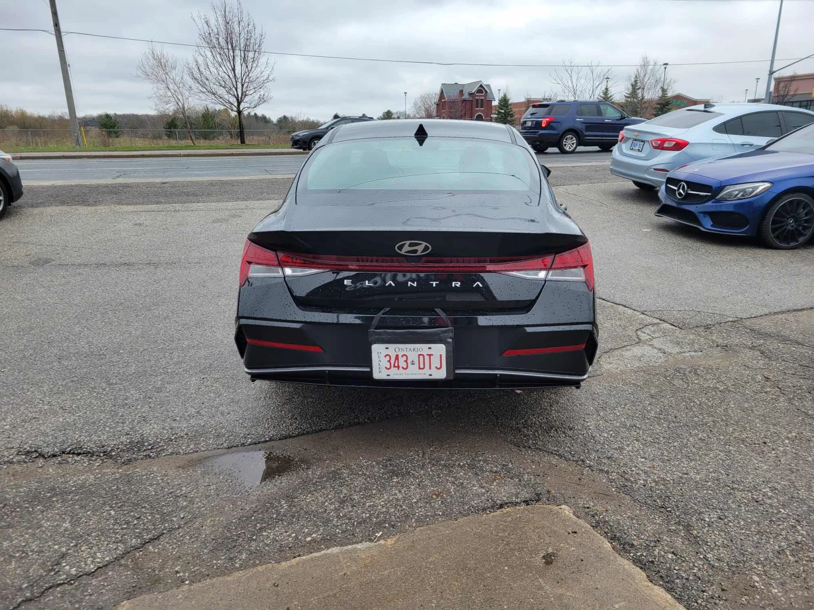 Hyundai Elantra CARFAX * АВТО КРЕДИТ * ПРОГНОЗНА ЦЕНА ДО БГ * , снимка 5 - Автомобили и джипове - 54684253