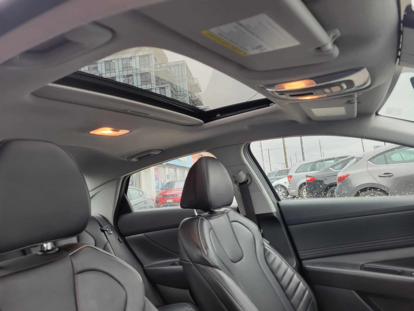Hyundai Elantra CARFAX * АВТО КРЕДИТ * ПРОГНОЗНА ЦЕНА ДО БГ * , снимка 10 - Автомобили и джипове - 54684253