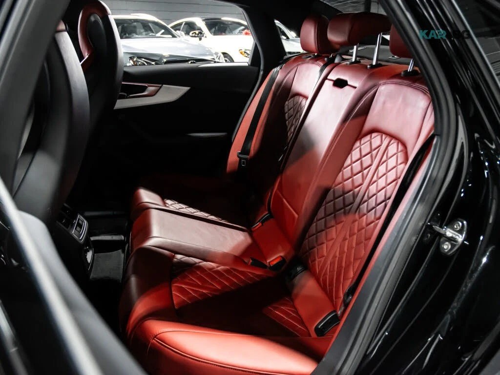 Audi S4 3.0 TFSI quattro Progressiv AWD, снимка 11 - Автомобили и джипове - 54739932
