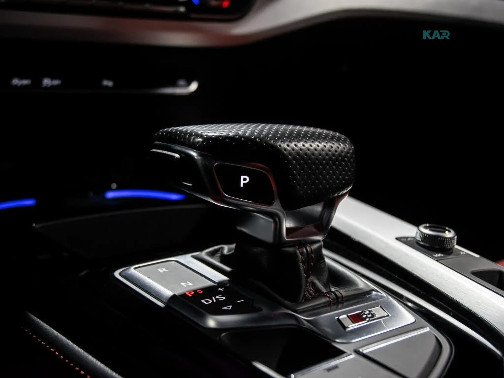 Audi S4 3.0 TFSI quattro Progressiv AWD, снимка 13 - Автомобили и джипове - 54739932