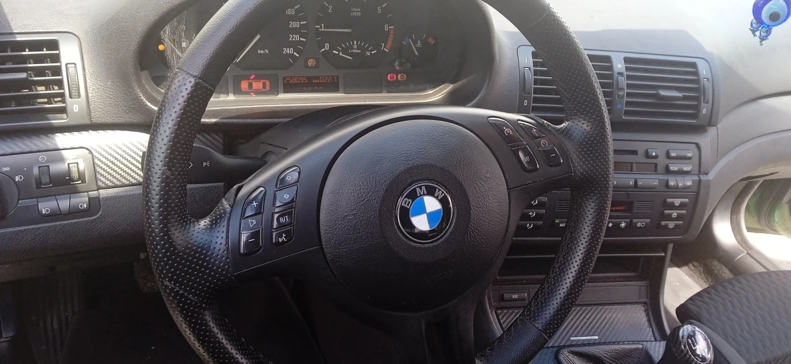 BMW 318, снимка 14 - Автомобили и джипове - 54974544