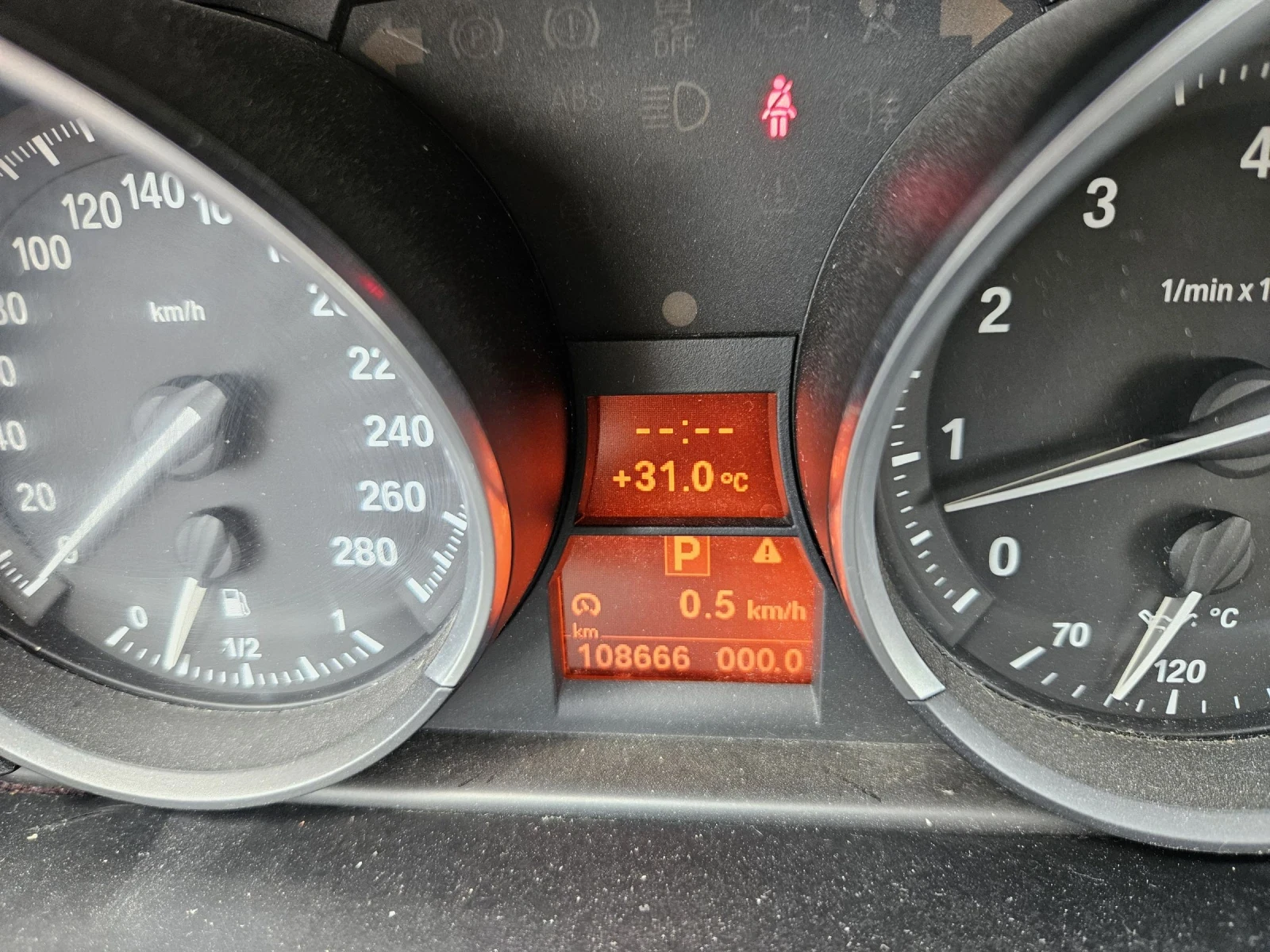 BMW Z4 2.3i SDRIVE, снимка 8 - Автомобили и джипове - 55179985