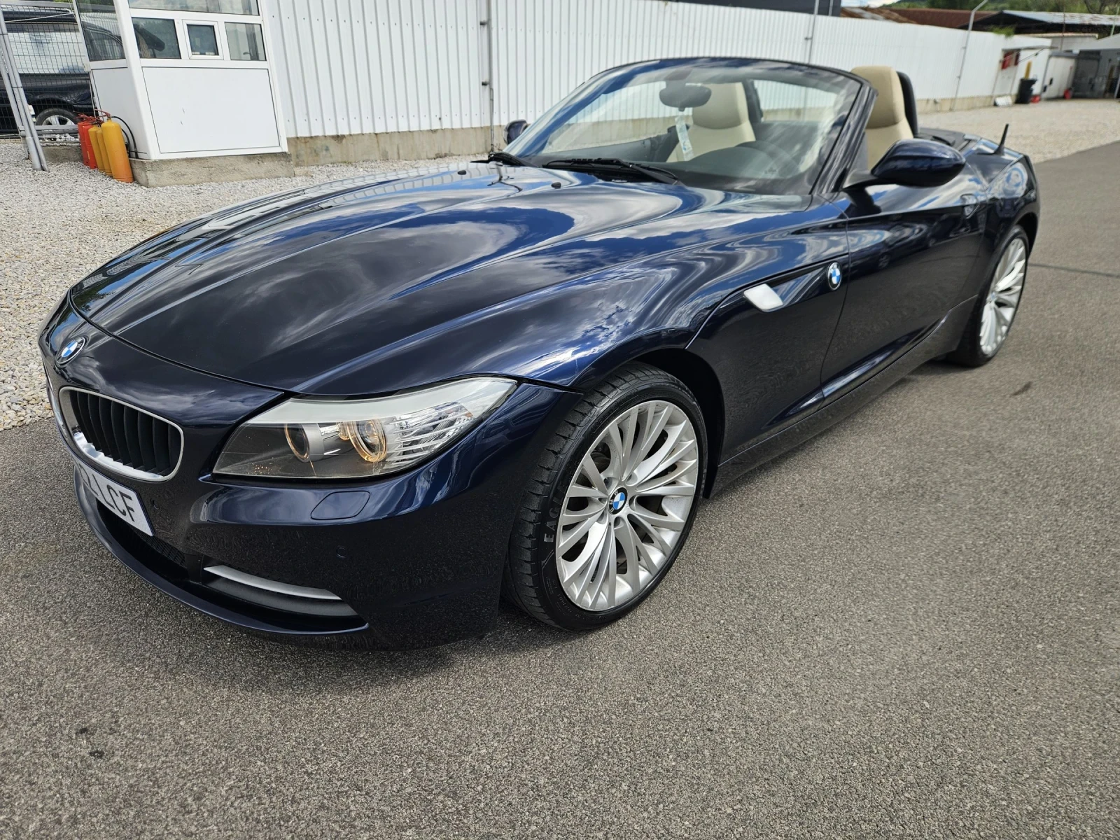 BMW Z4 2.3i SDRIVE, снимка 10 - Автомобили и джипове - 55179985