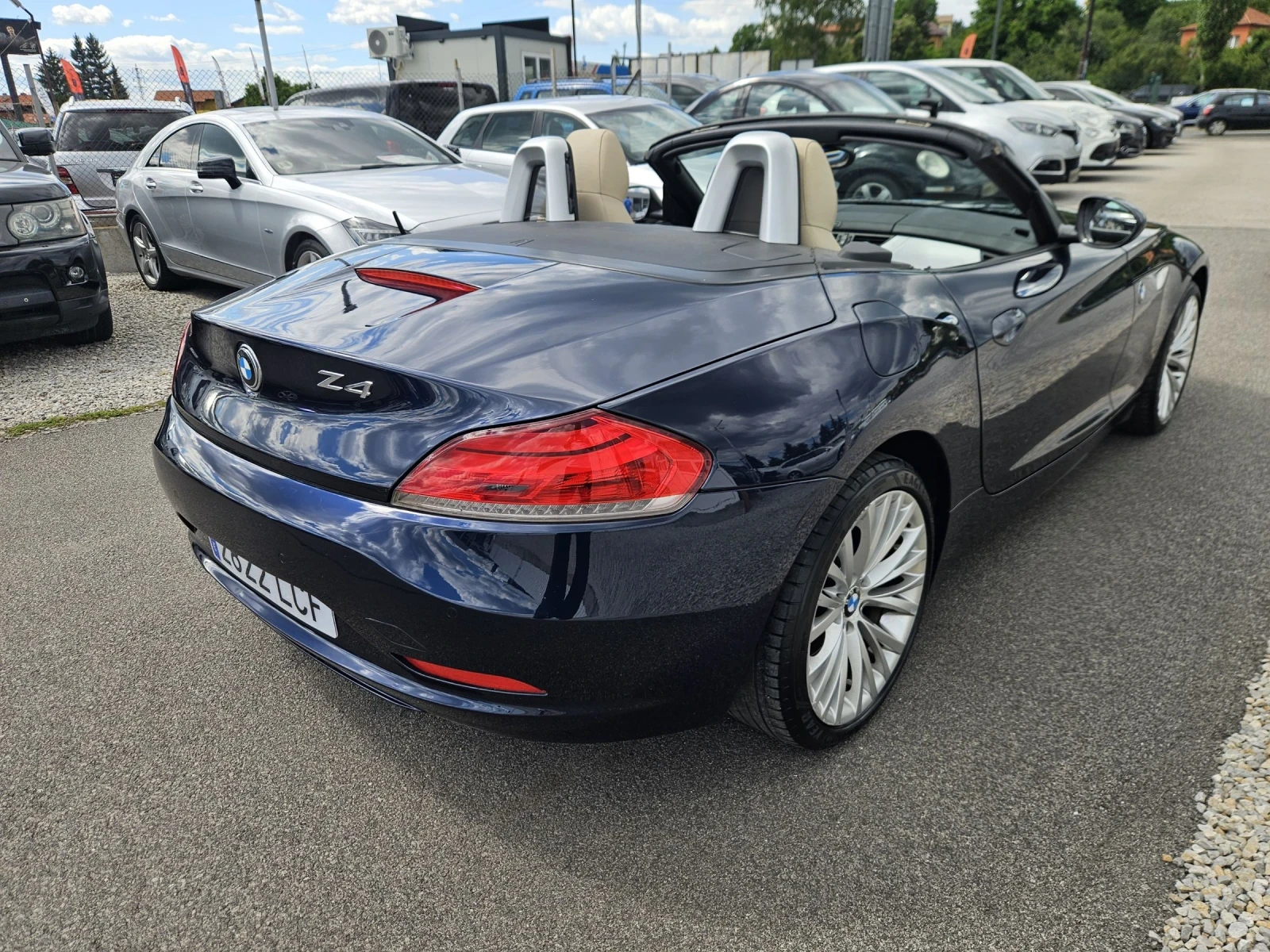 BMW Z4 2.3i SDRIVE, снимка 12 - Автомобили и джипове - 55179985