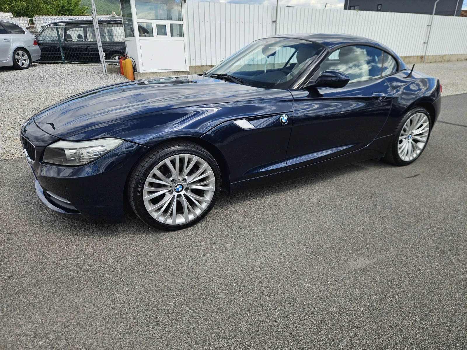 BMW Z4 2.3i SDRIVE, снимка 7 - Автомобили и джипове - 55179985