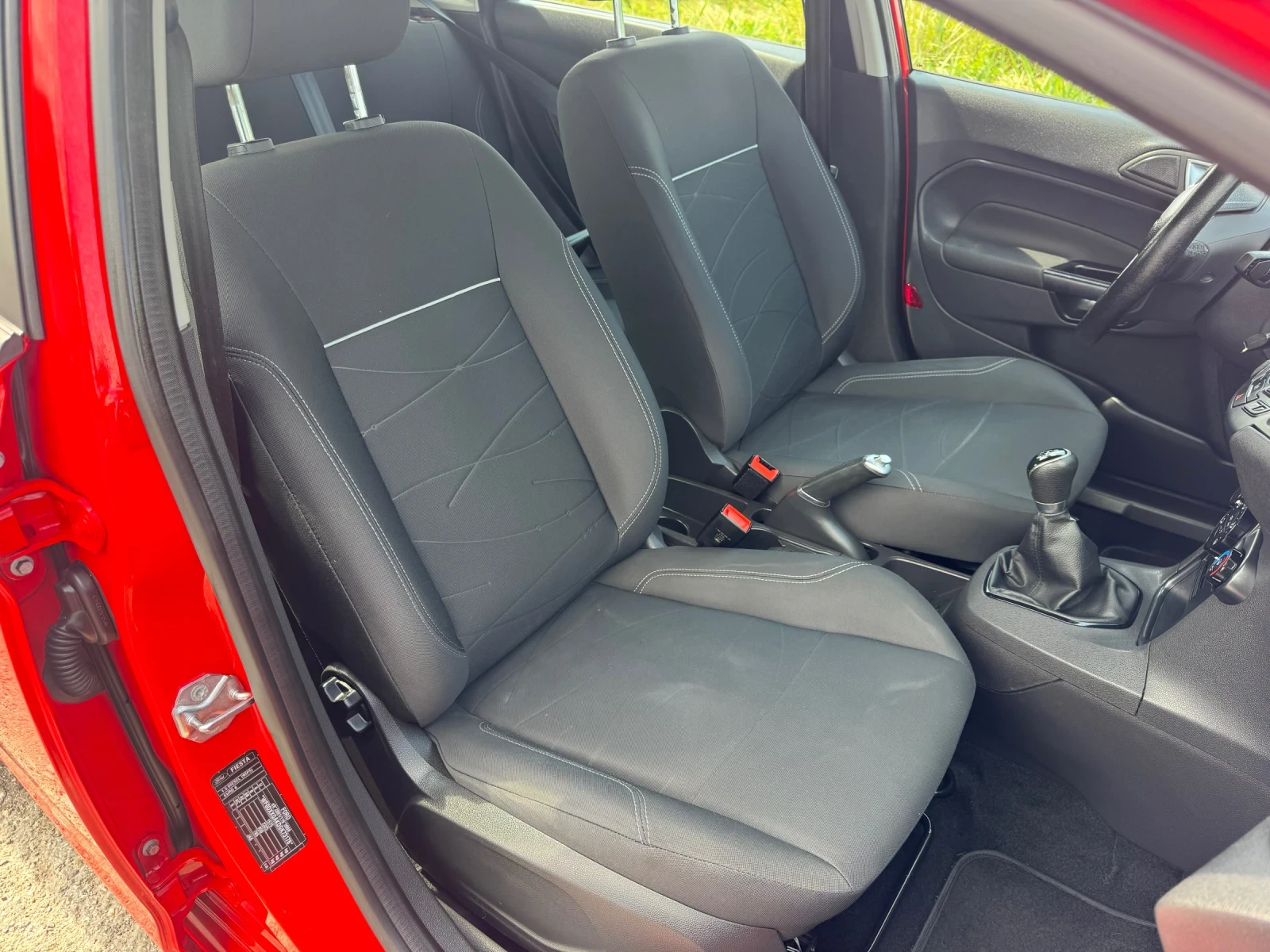 Ford Fiesta 1.5 TDCI , снимка 13 - Автомобили и джипове - 55382733