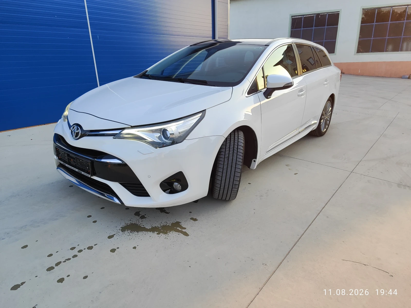 Toyota Avensis Full екстри