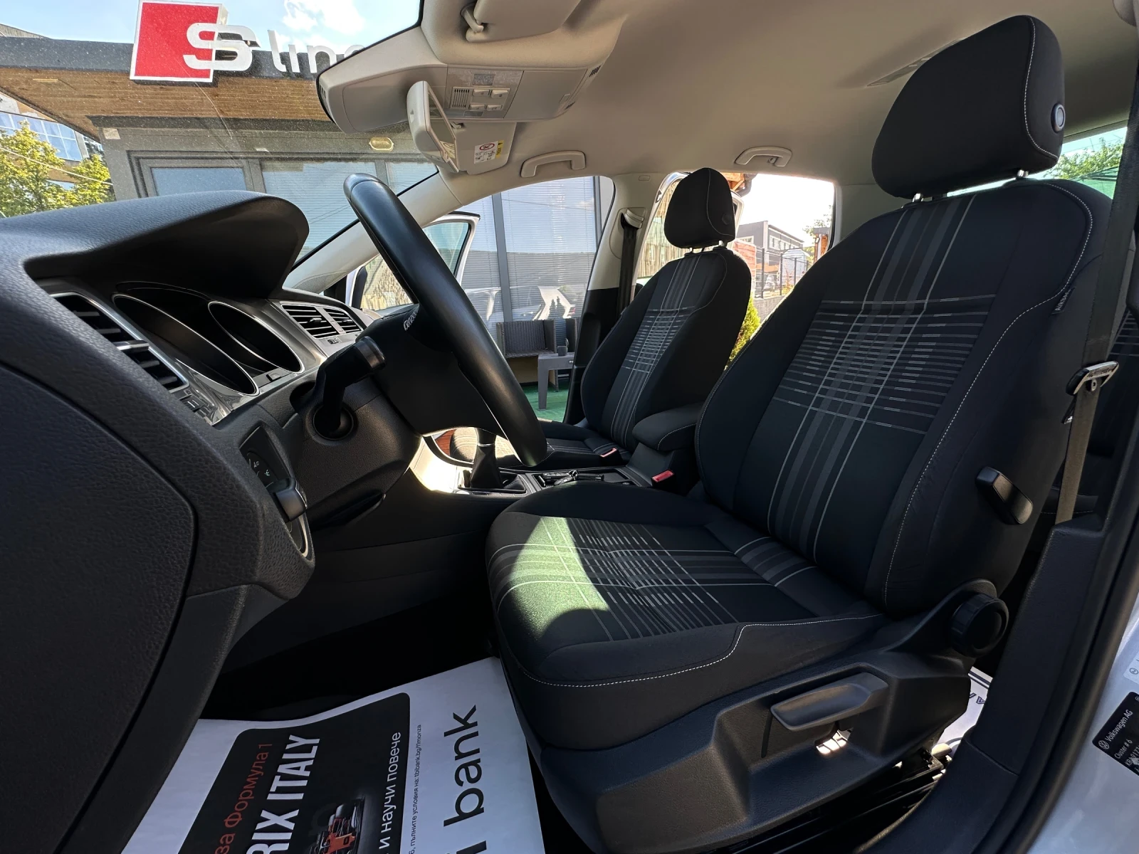 VW Golf Lounge* Xenon* Камера* , снимка 7 - Автомобили и джипове - 55663732